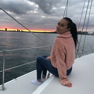 Meet your Posher, Heidi